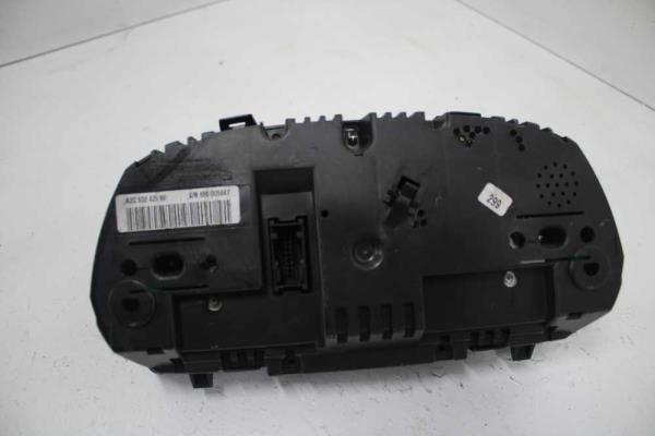 COMPTEUR BMW E90 320D - Vue 2